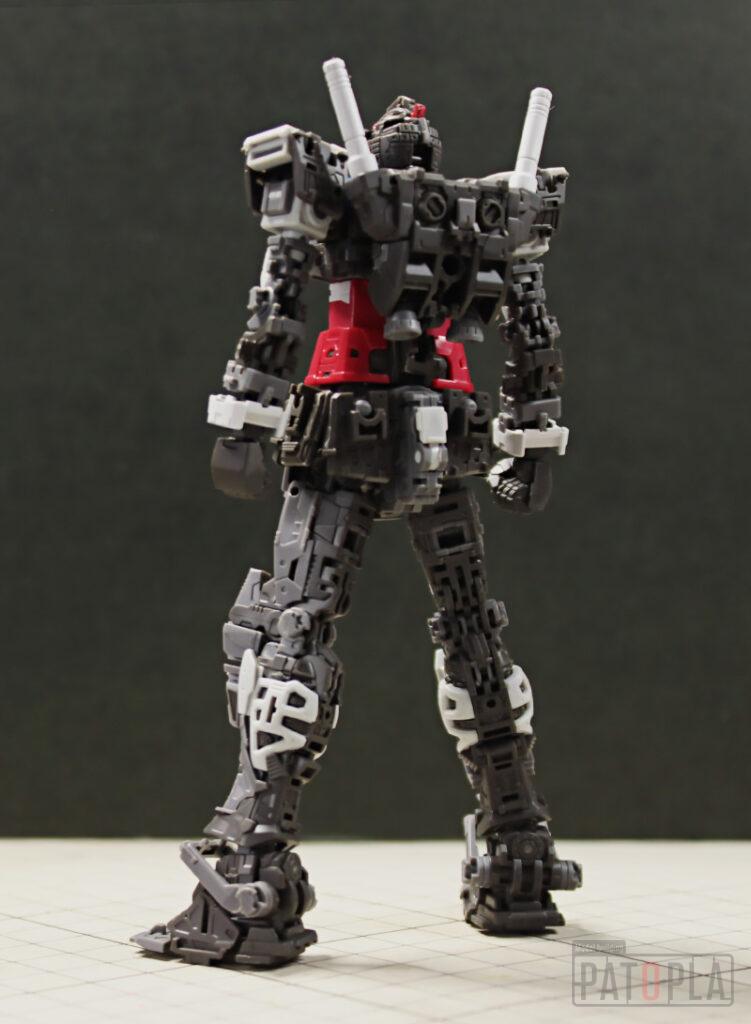 RG 1/144 RX-78-2 ガンダム Ver.2.0 改修・全塗装製作01 「こいつ…動く