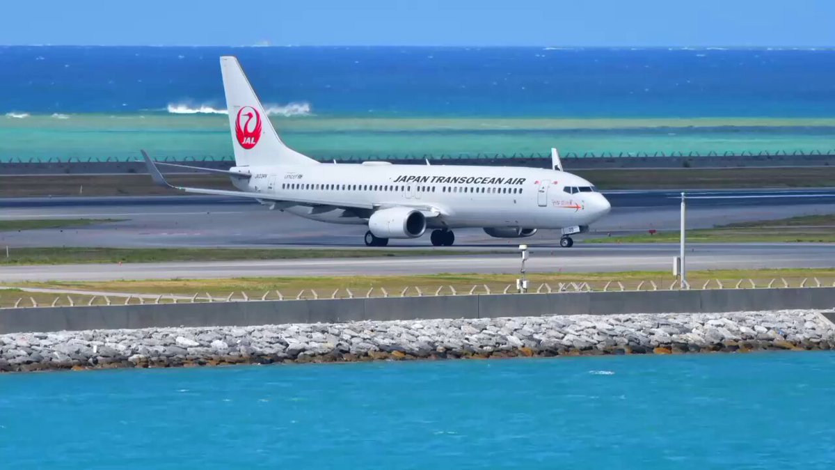 ✈️B737-800 Japan Airlines JTA302 JA03RK 台北 台灣→那覇 沖縄島