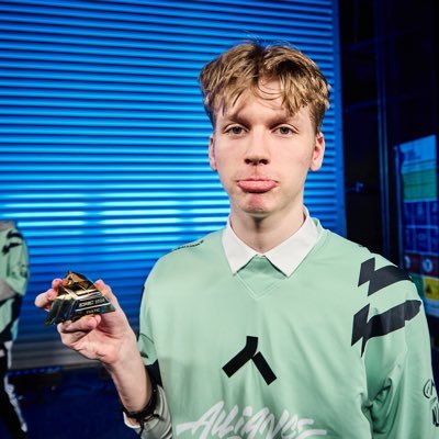 Alliance Unlucky 🌹 (@JustxUnlucky) / Posts / X