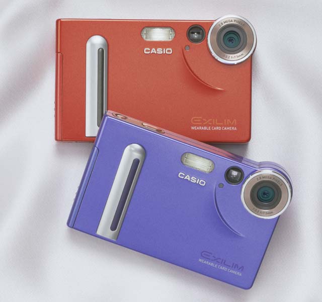 カシオ、「EXILIM」の限定カラーモデル