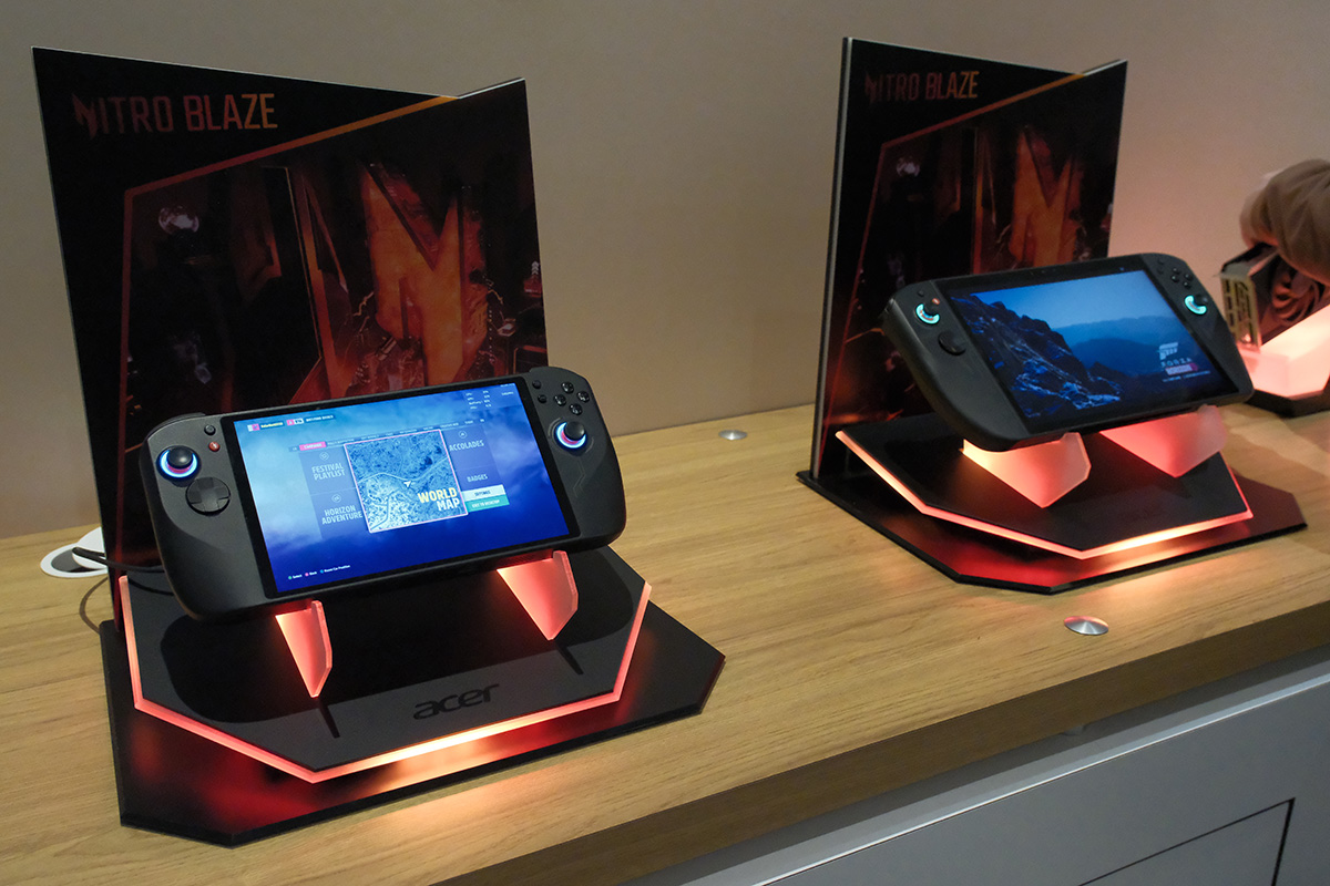 Acer、Ryzen 7 8840HS搭載の10.95型/8.8型ポータブルゲーミングPC - PC