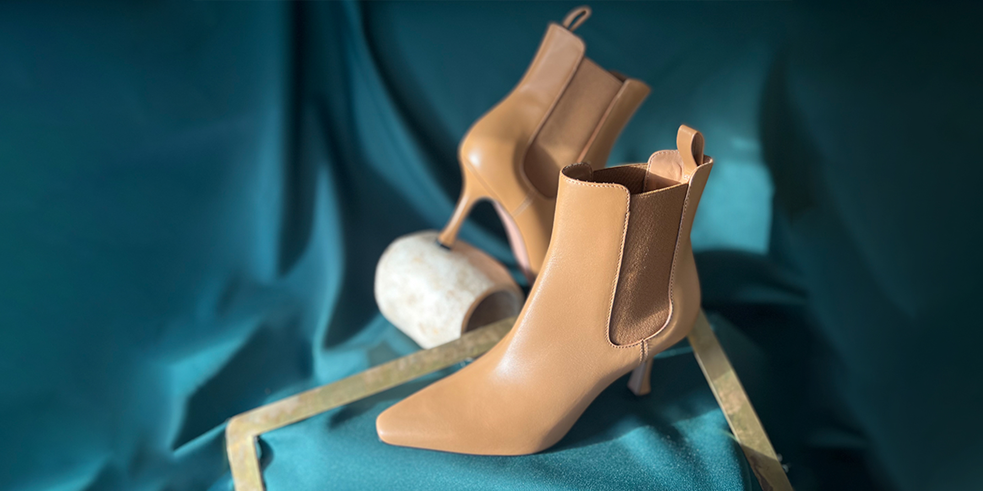 Elegant Side Gore Boots | PELLICO｜ペリーコ