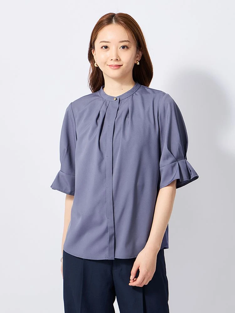 ブルー コットンライク 袖タック ブロードブラウス オフホワイト