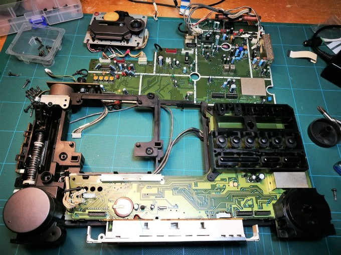 SONY D-3000 セレブリティをBluetoothスピーカーに : 朴念仁の艱苦