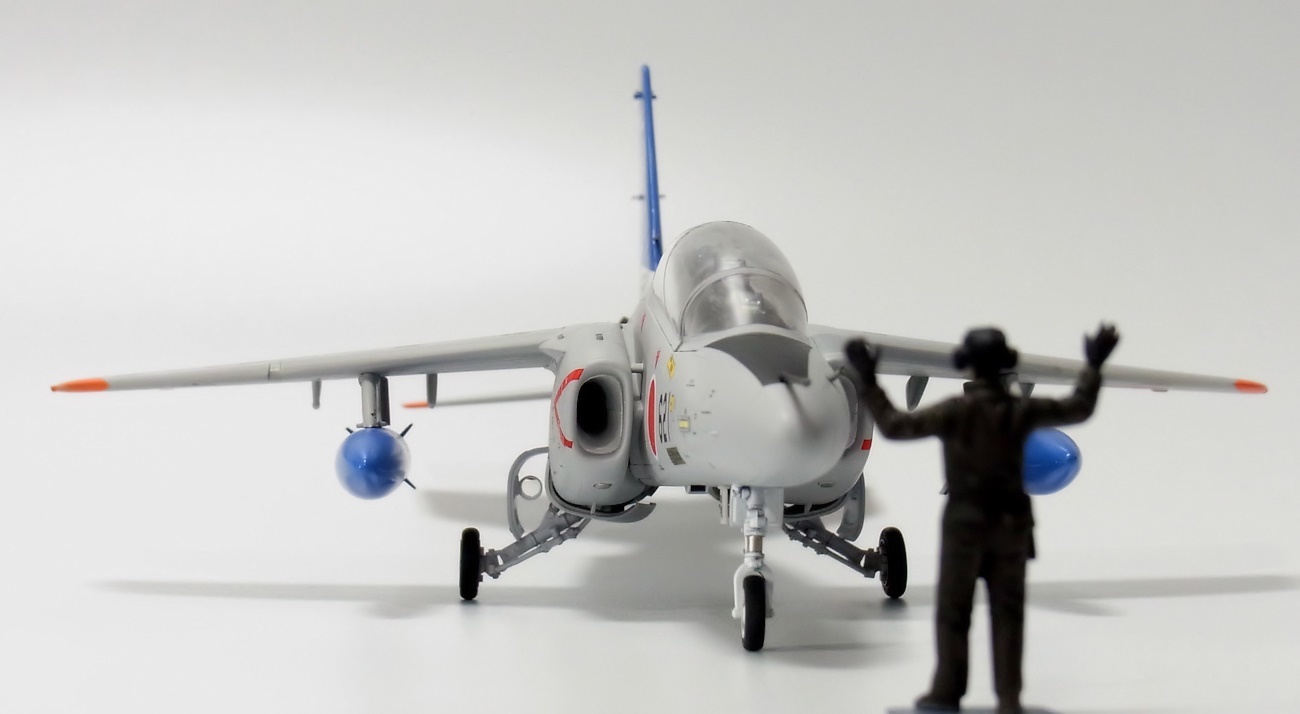 1/48 川崎T－4「11thブルーインパルス創隊20周年記念」 : シン