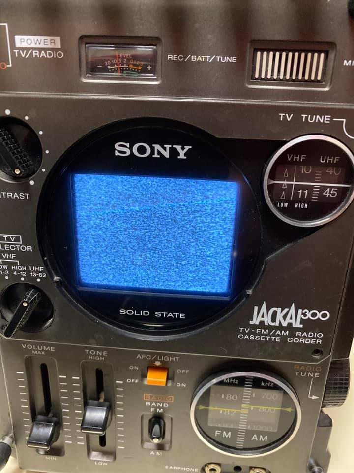 日々雑感］6月18日 SONYのラテカセ「FX-300 ジャッカル」を撮影小道具