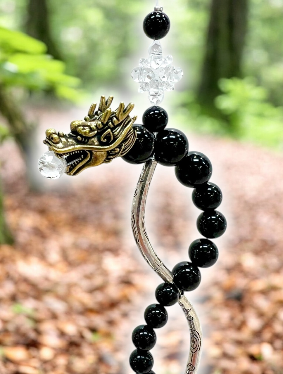 幸運を招く『龍神サンキャッチャー』 : ラッキーストーンの想い