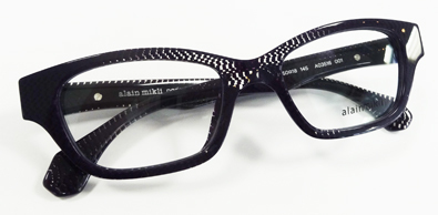 新生alain mikli(アランミクリ)左右非対称アシンメトリーメガネ