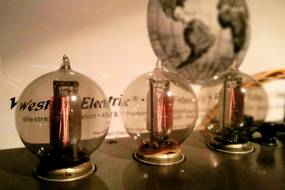 真空管の寿命 ~KT88の場合~ : オーディオ万華鏡(SUNVALLEY audio公式