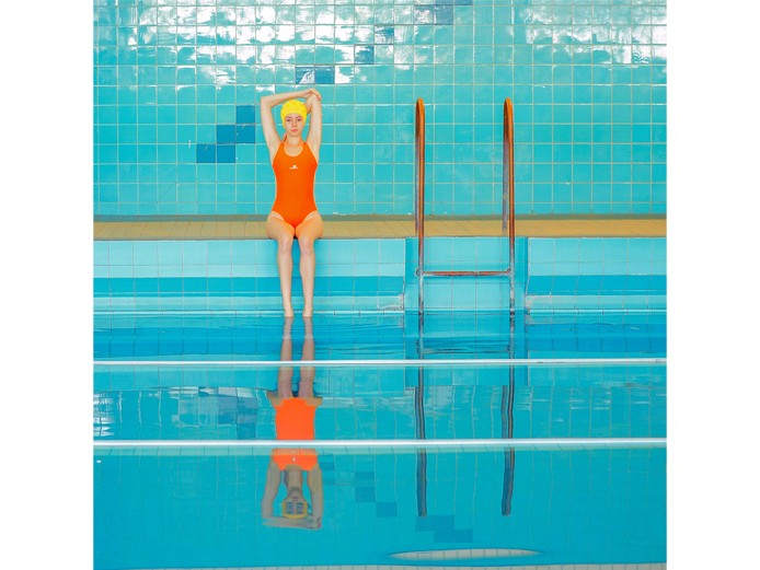 共産主義の面影残すプールの懐かしさ 写真集「Swimming Pool」｜好書好日