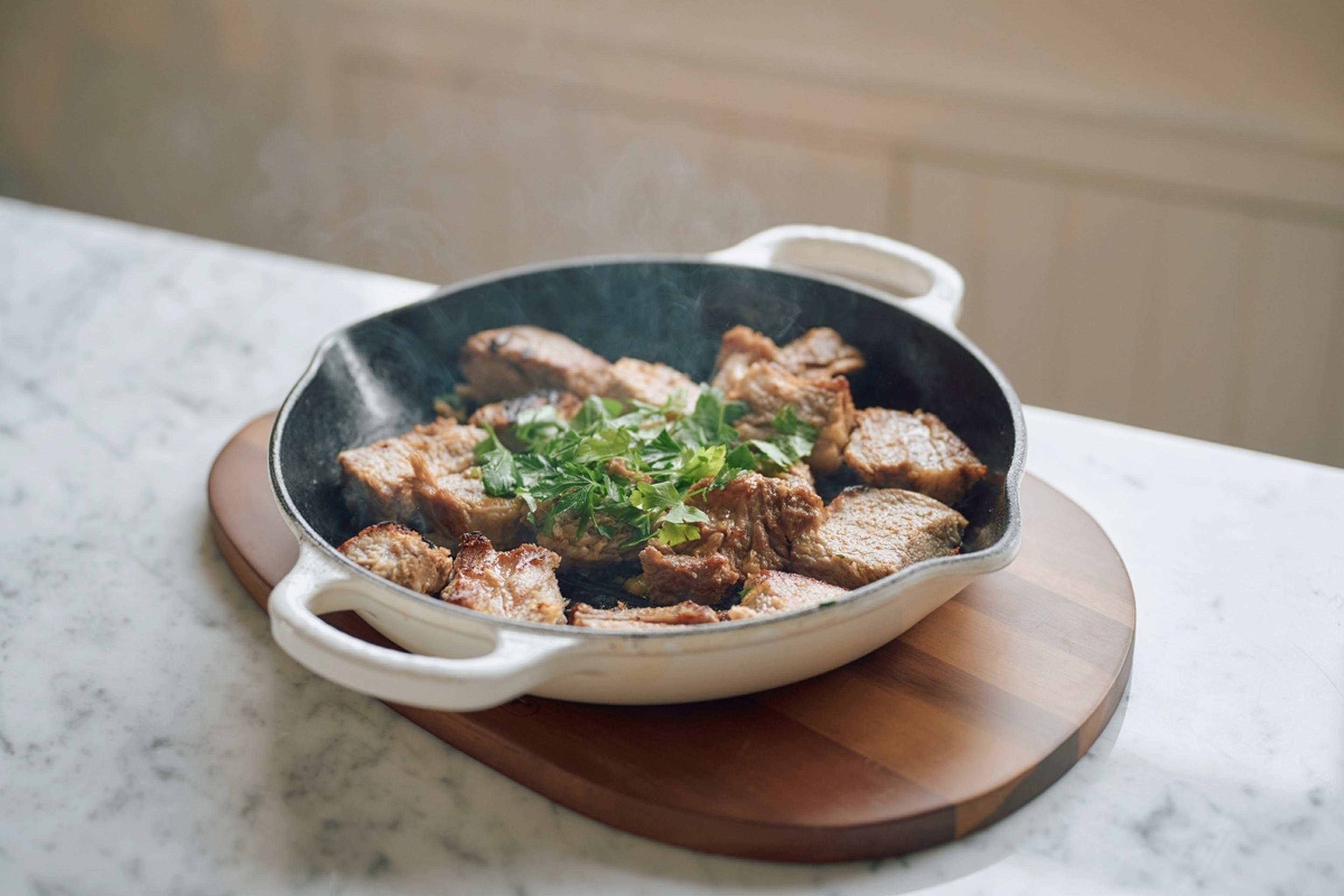 6/25まで20%オフ】ル・クルーゼから食材を香ばしく焼き上げる「丸型