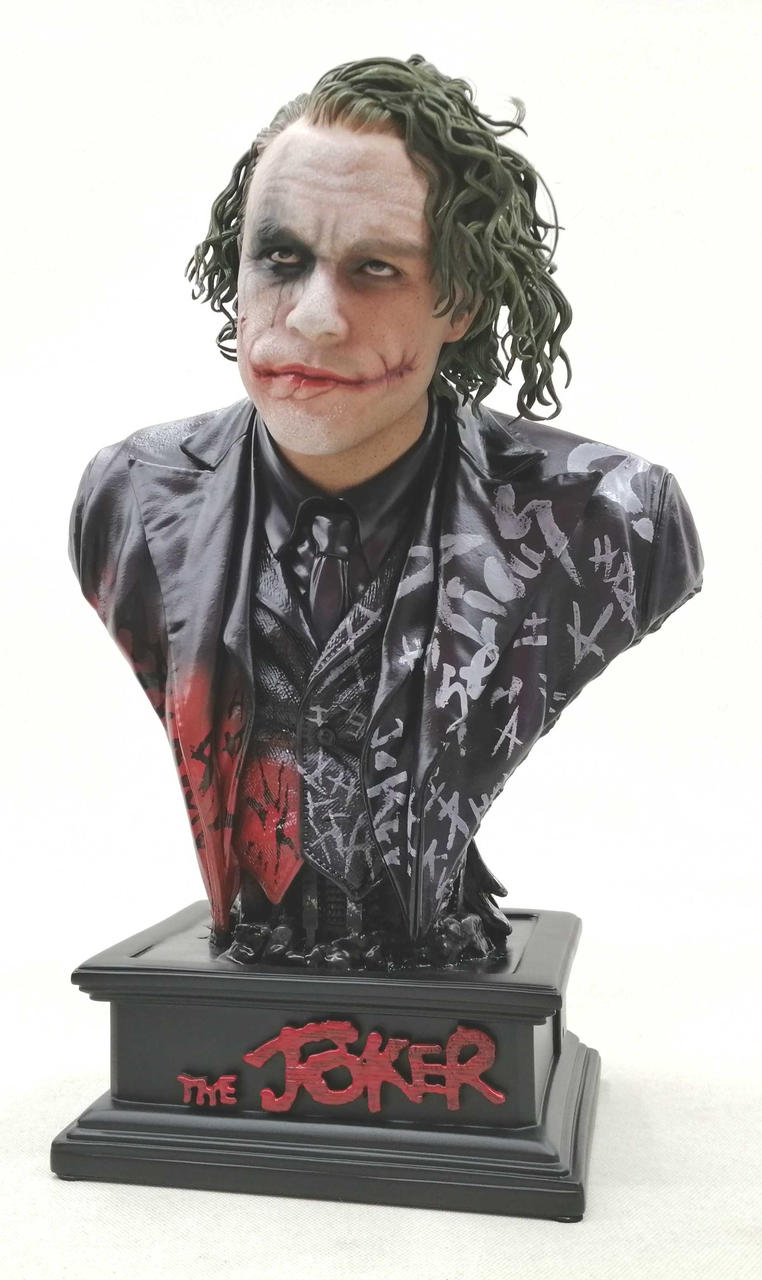 PRIME1STUDIO×BLITZWAY|プレミアムバスト ダークナイト|【ハードオフ