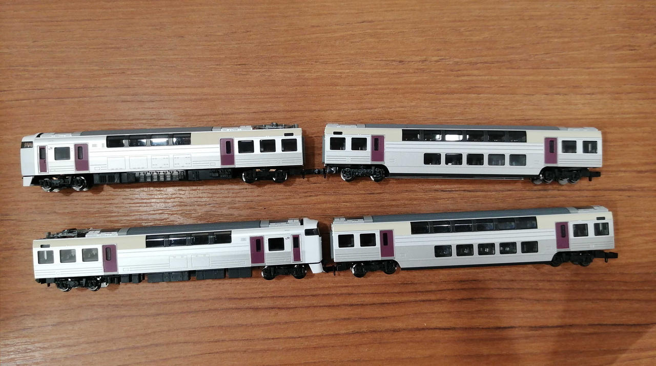 トミックス(TOMIX)|JR 215系近郊電車 2次車 基本セット|【ハードオフ