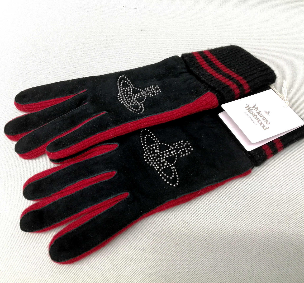 ヴィヴィアンウエストウッド(VIVIENNE WESTWOOD)|グローブ|【ハード