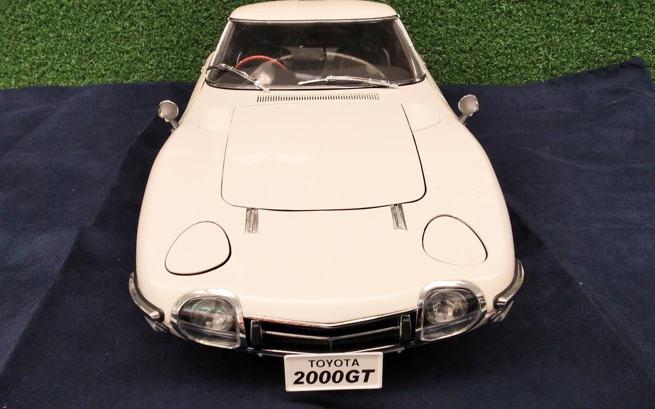 ディアゴスティーニ(DeAGOSTINI )|TOYOTA 2000GT 1/10 モデルカー