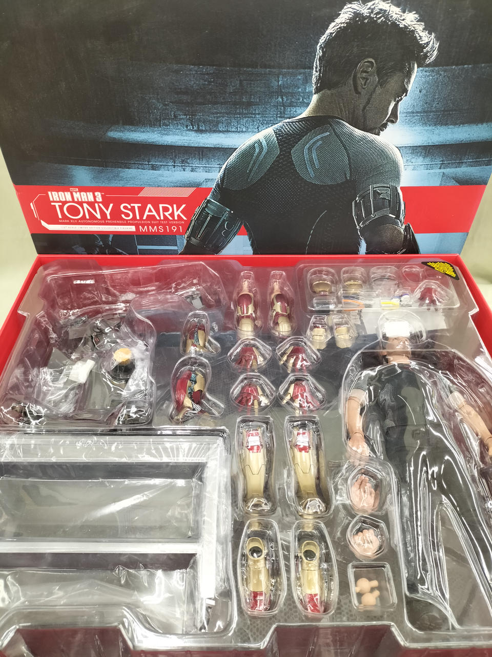 ホットトイズ(HOT TOYS)|アイアンマン3 トニー・スターク|【ハード