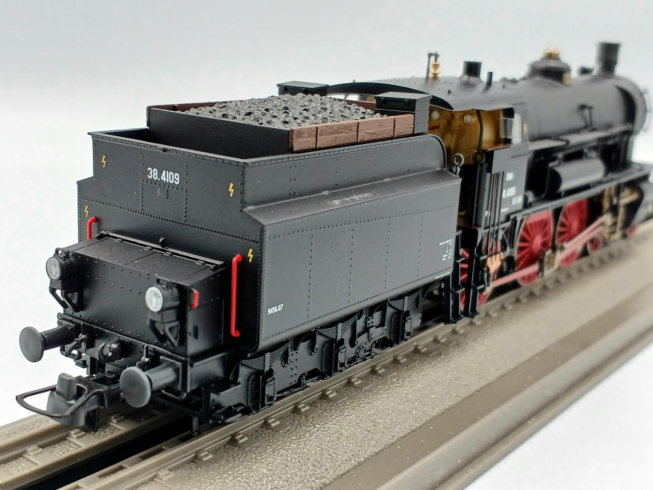 ROCO|蒸気機関車|【ハードオフ公式通販】オフモール|2080970000002372