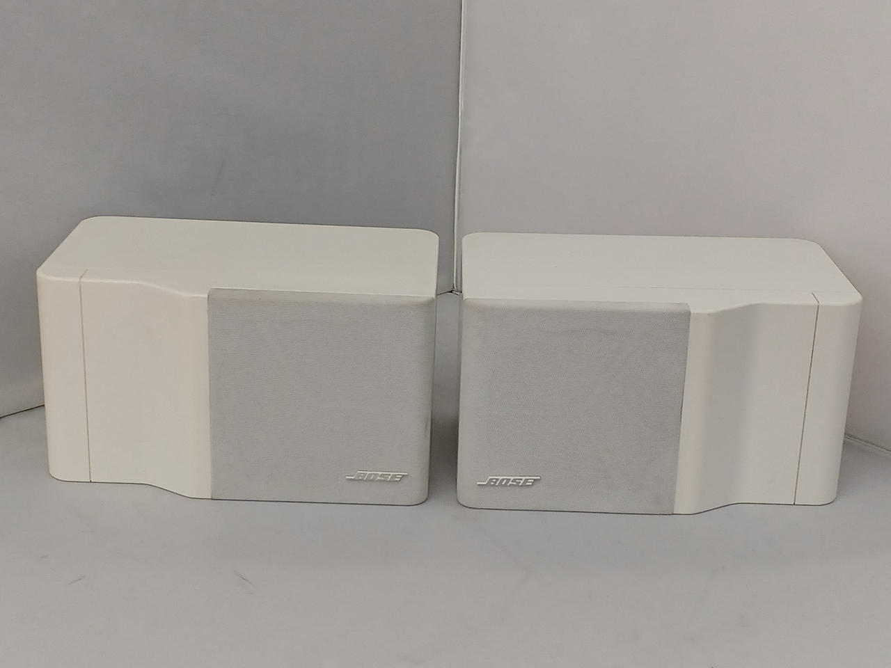 BOSE 101IT スピーカーシステム ペア オーディオ連番 白 2個セット