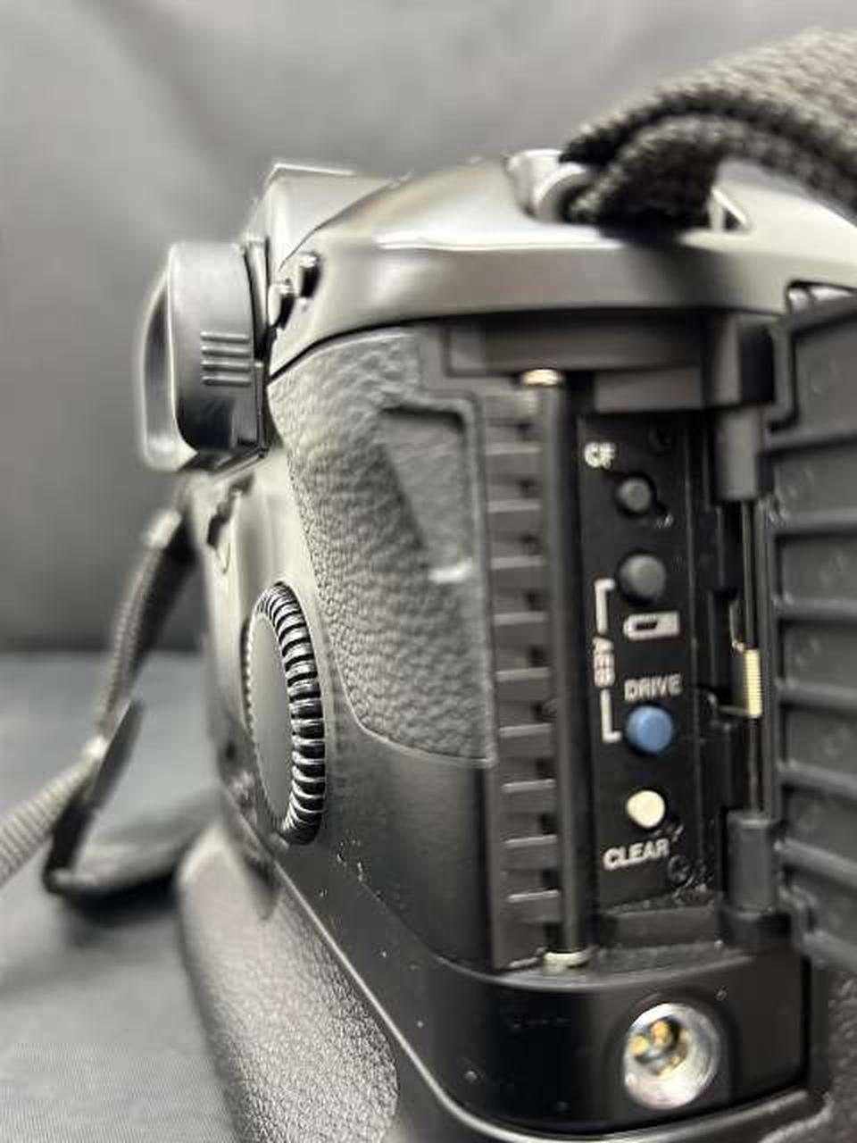 Canon EOS-1N フィルム一眼レフカメラ ジャンク品 キヤノン(CANON