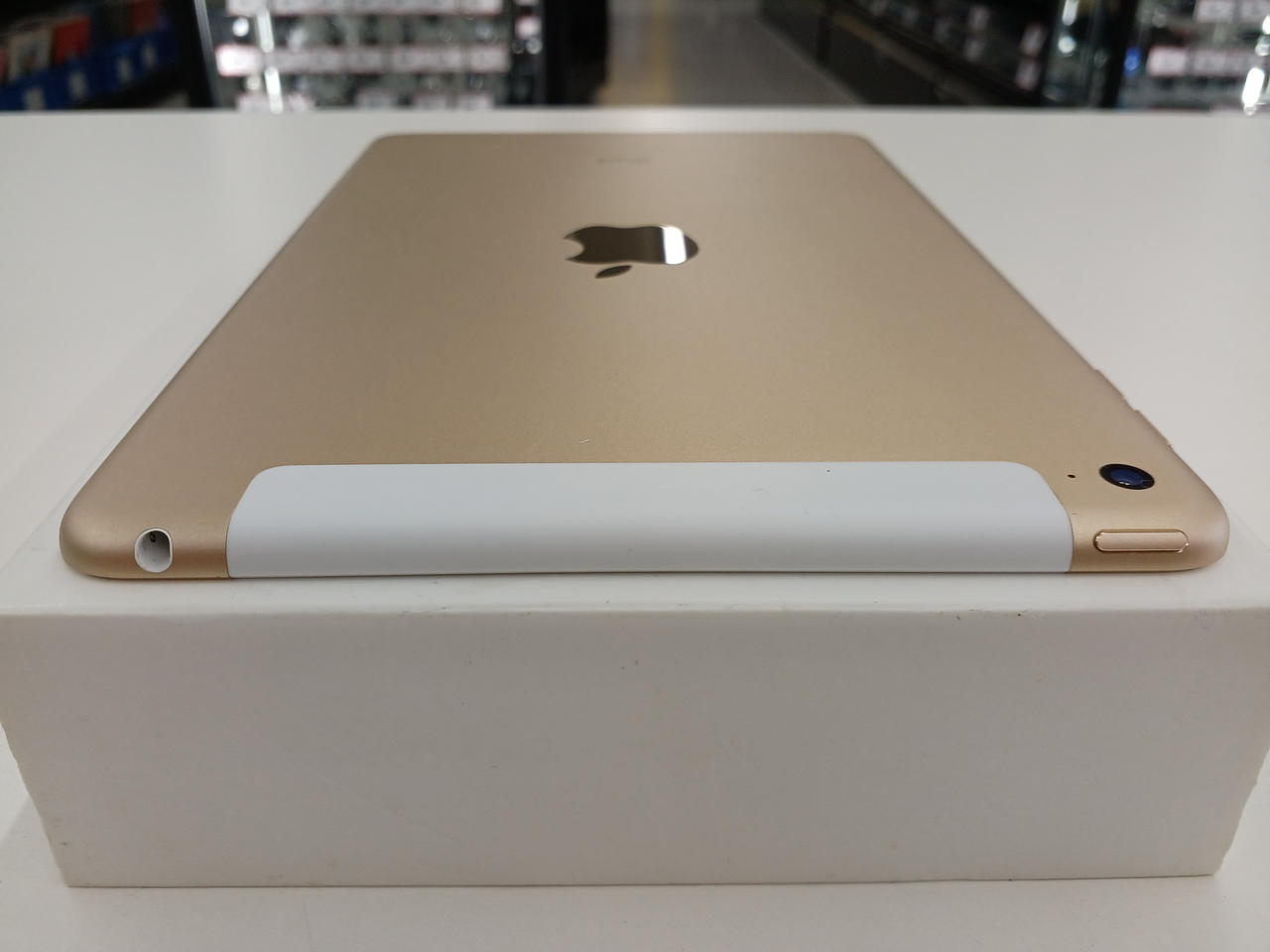 アップルコンピュータジャパン(APPLE)|IPAD MINI(第4世代)|【ハード