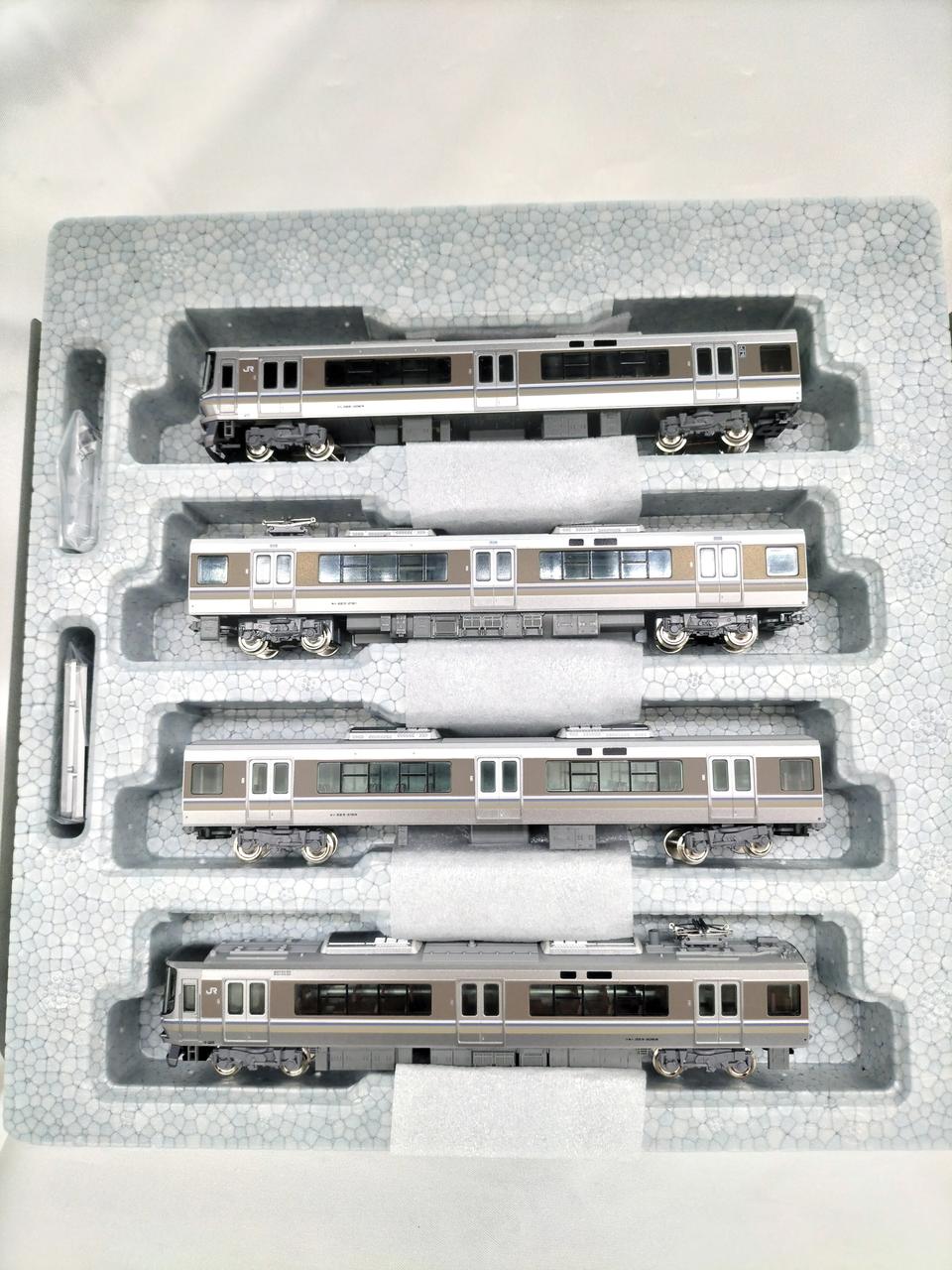 KATO|223系2000番台(新快速)4両セット|【ハードオフ公式通販】オフ