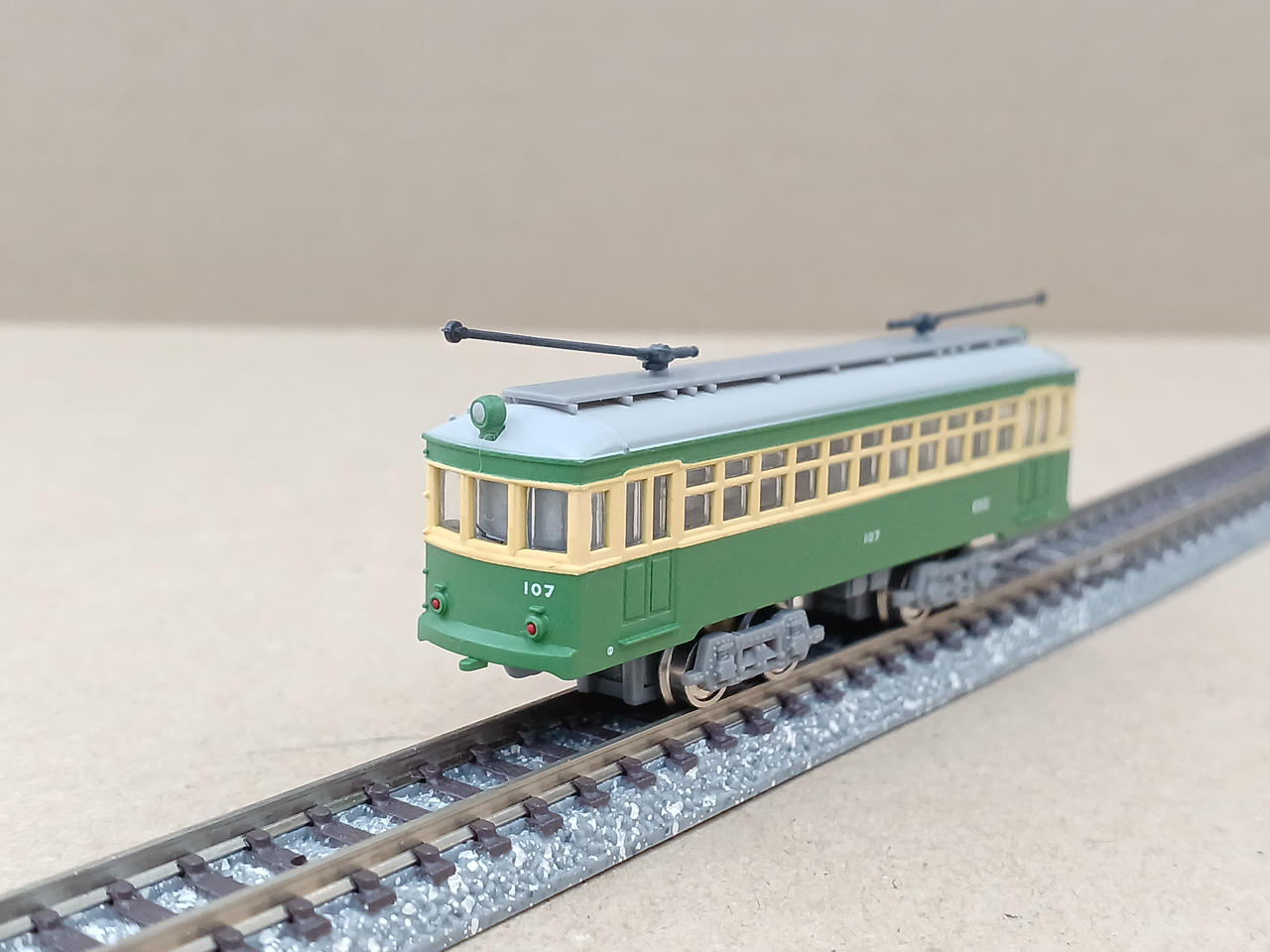 ハセガワ|江ノ島電鉄100形トロリーポール仕様|【ハードオフ公式通販