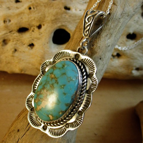 ナバホ族 キー・ネズ作 ペンダントヘッド ナバホ Kee・Nez キー・ネズ