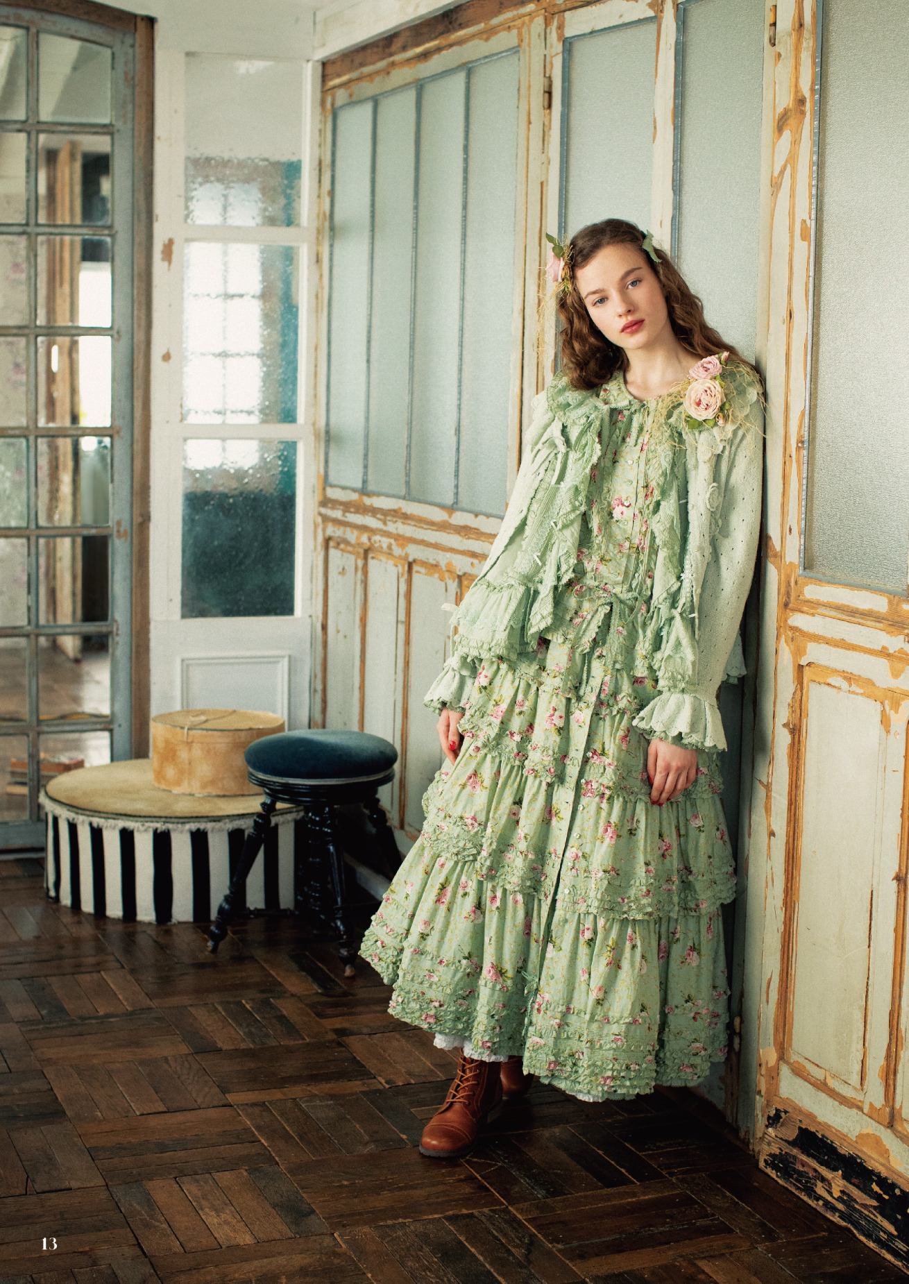 ピンクハウスのPINKHOUSE 2024 Early Springカタログ｜PINK HOUSE