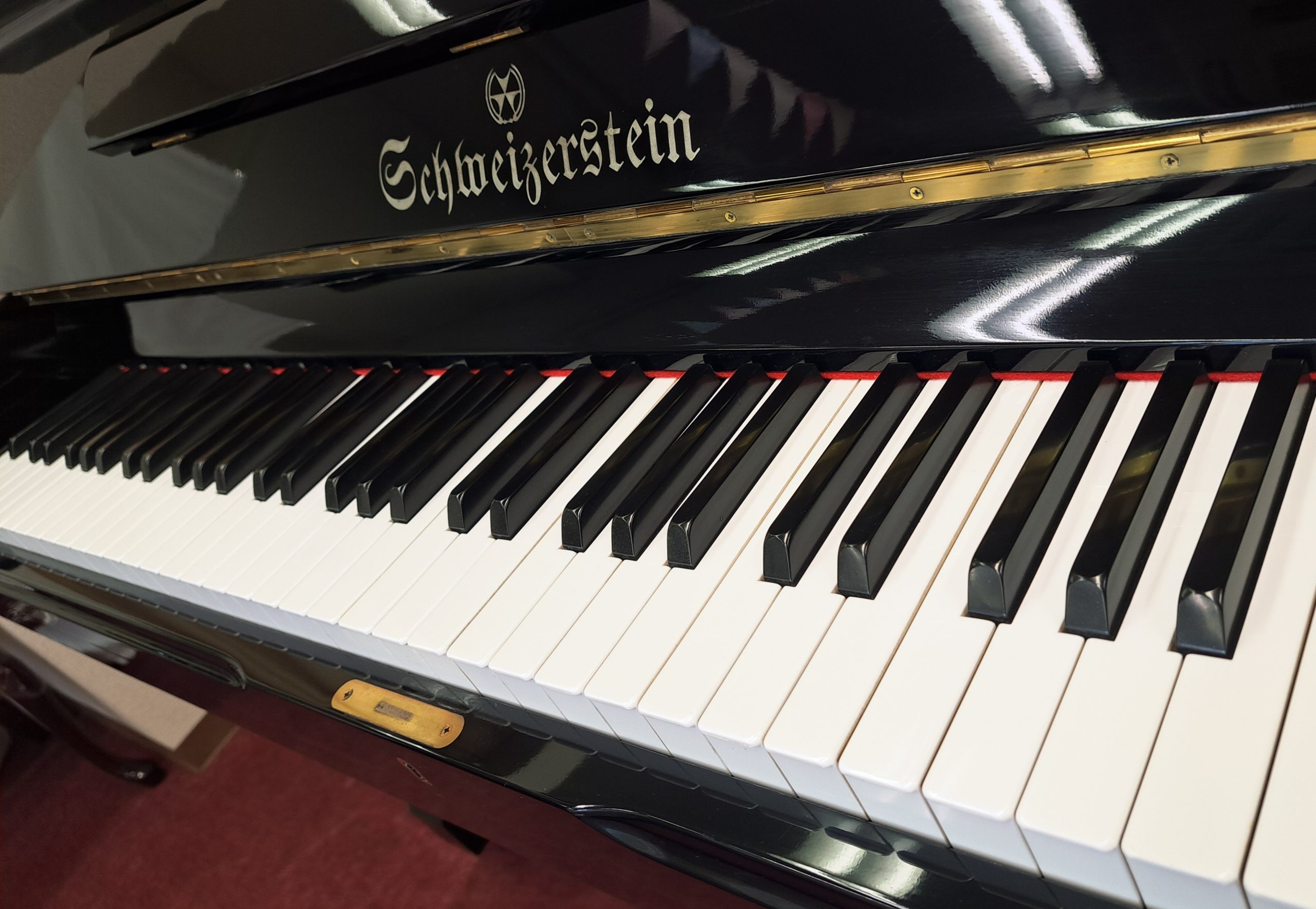 中古アップライトピアノ シュバイツァスタイン SU150│ピアノ百貨公式