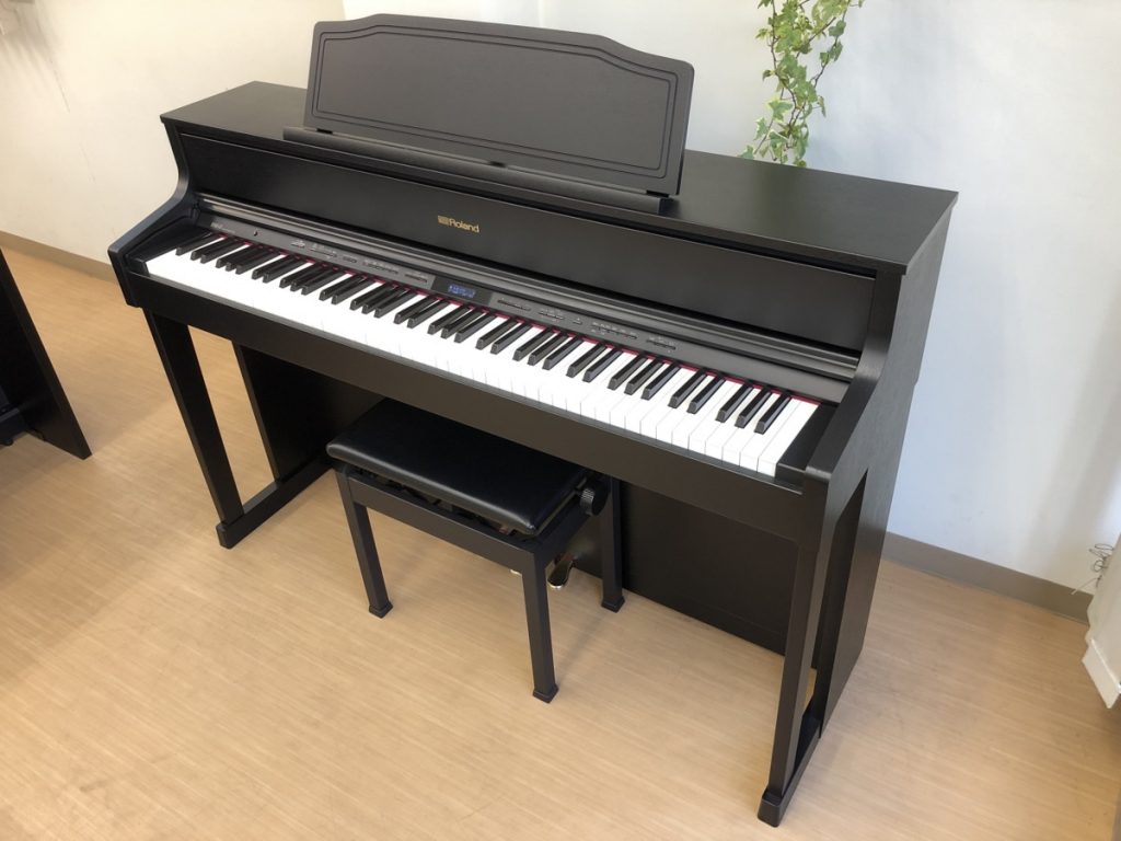 電子ピアノ Roland HP605-GP 2016年製 椅子付き 中古 木製鍵盤