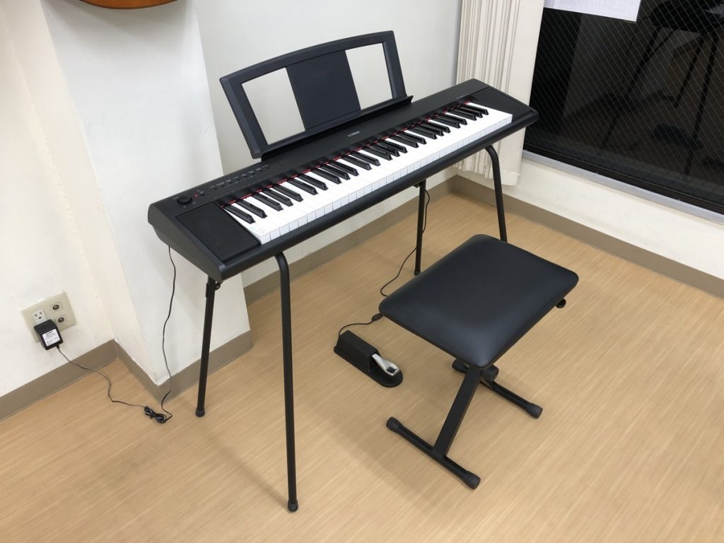 YAMAHA NP-11 2013年製 中古 電子ピアノ 椅子付き ピアジェーロ