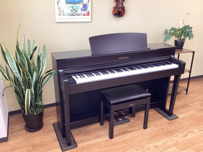 ヤマハ CLP-645R ニューダークローズウッド調 中古 2018年製 YAMAHA