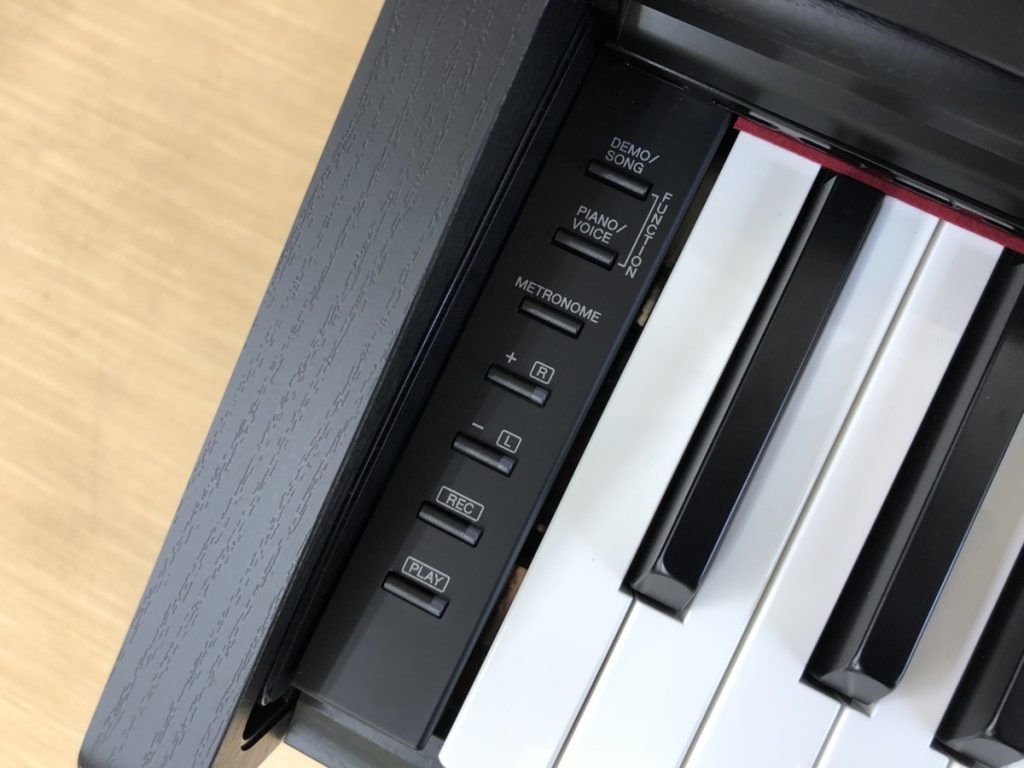 YAMAHA YDP-144B 2019年製 中古 保証書付き 電子ピアノ 椅子付き