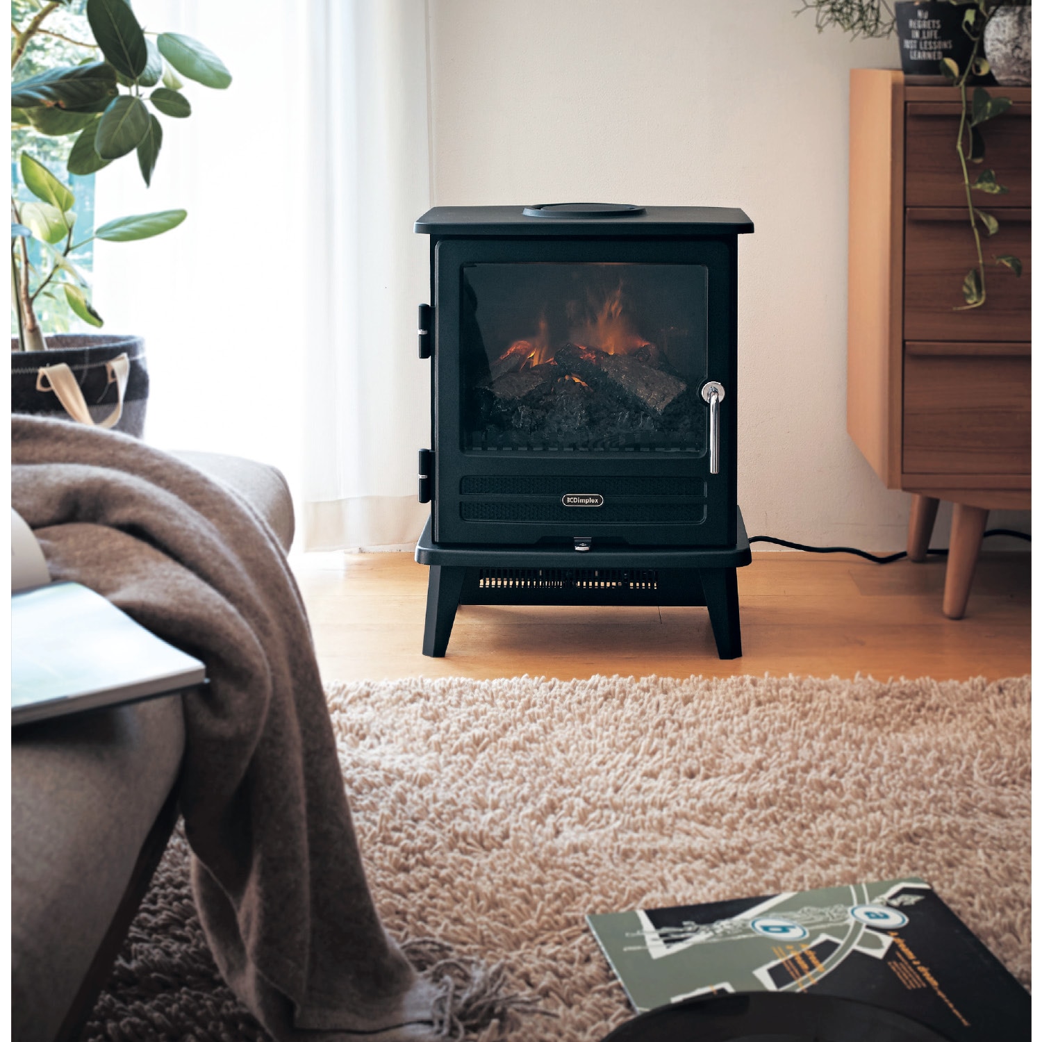 暖炉型電気ヒーター「Willowbrook」（暖房器具/オイル