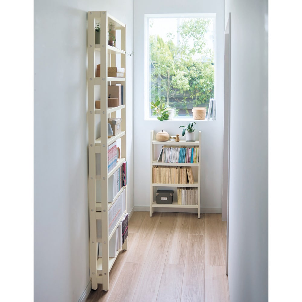 突っ張らずに取り付けられる薄型ラック・本棚（壁面収納）｜(BELLE