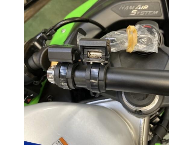 ZX4RRにETC、USB電源を取り付けました！（（株）広島オートバイ販売