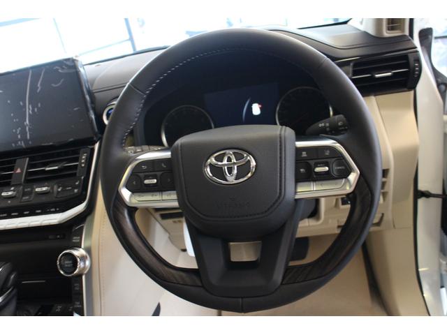 トヨタ ランドクルーザー ZX 登録済未使用車 12．3インチJBL