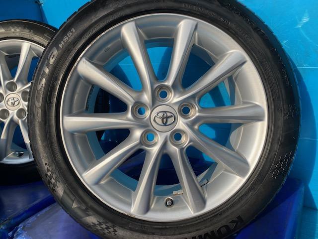 ノア、VOXY、エスクァイアなどに流用できるエスティマ純正17インチ