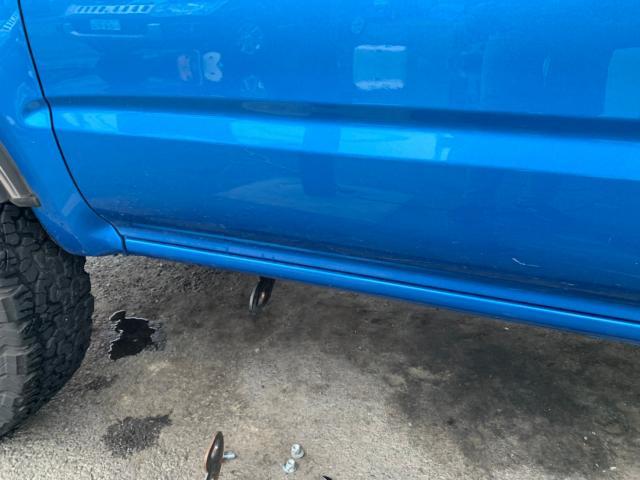 トヨタ185ハイラックスサーフにサイドステップ取り付け・チューブ