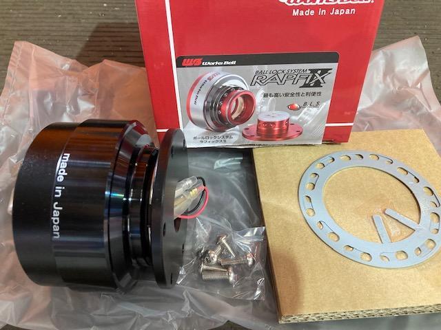 ポルシェ 987ケイマンS ハンドルボス交換 クイックリリース ラ