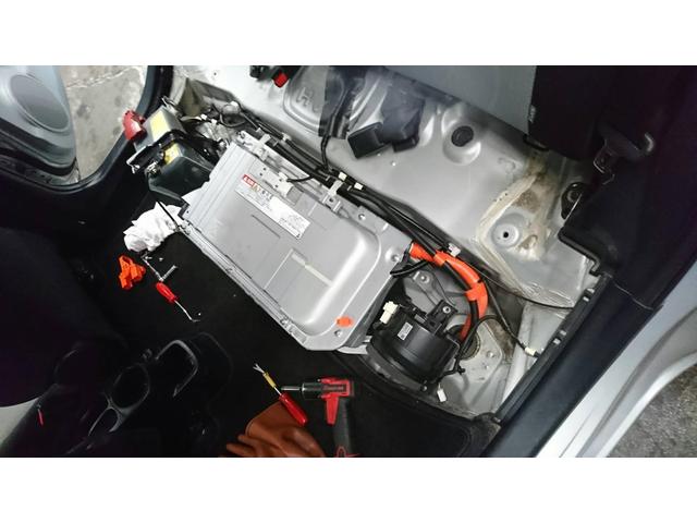 アクア ハイブリッド バッテリー リビルト交換 車検 整備 無料車検