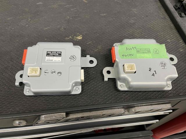 トヨタ カムリHV AVV50 ハイブリッドバッテリー交換 ボルテージ