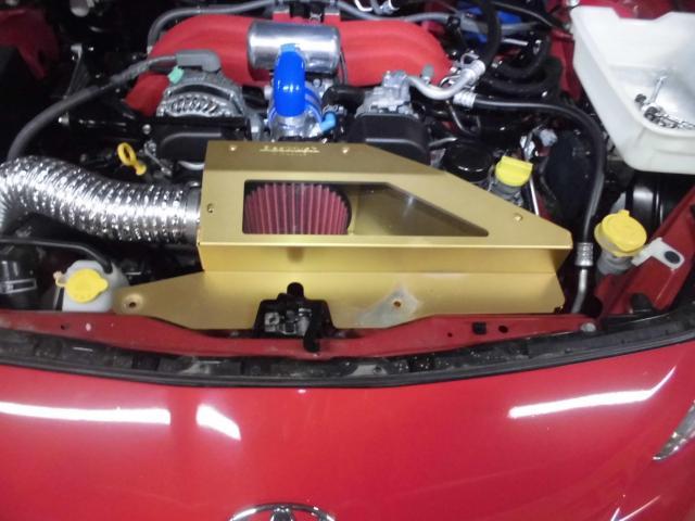 トヨタ86（ZN6）スロットルのカーボン洗浄とアイドリング学習