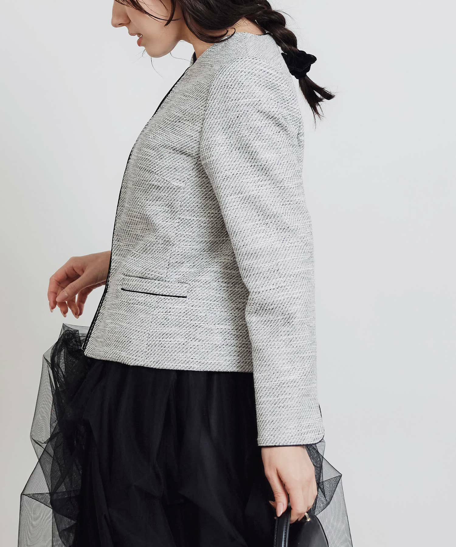 セットアップ可能】綾織りツイードノーカラージャケット | PICCIN