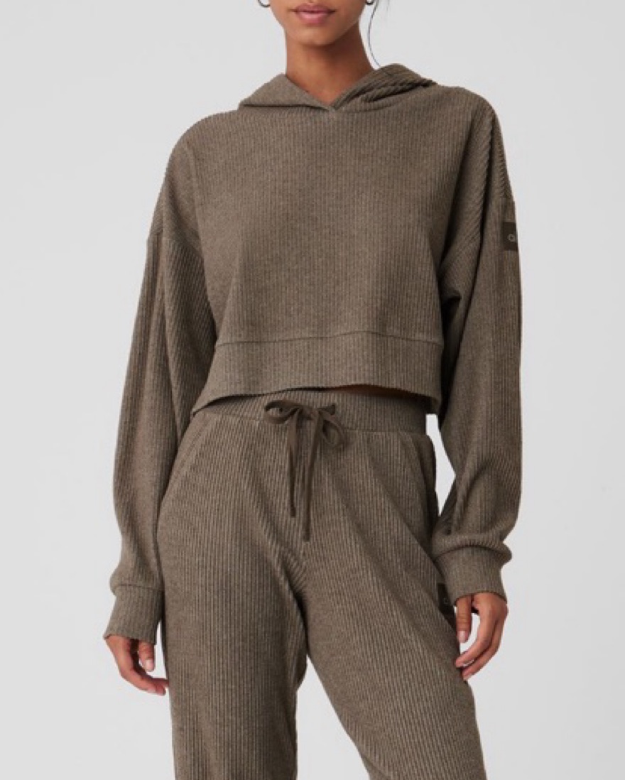 Alo Yoga Muse Set by Alo Yoga - Pickle