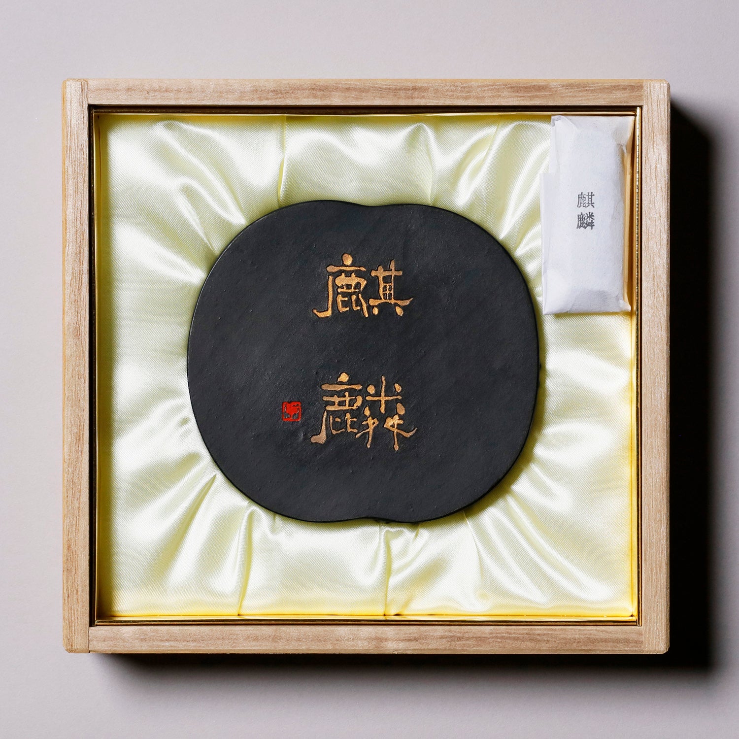 千寿墨 麒麟 No,165 – PIGMENT TOKYO