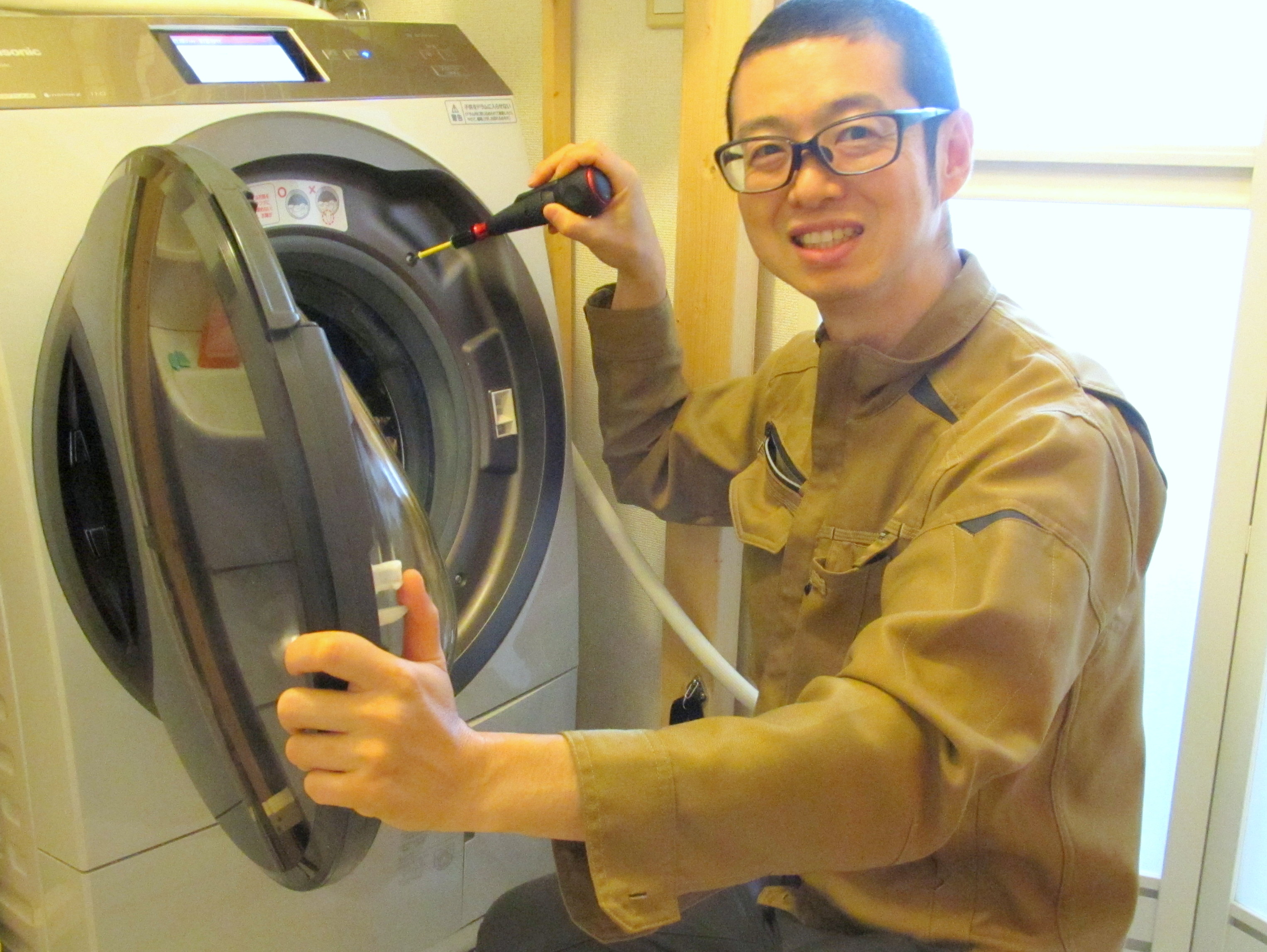 ドラム式洗濯乾燥機分解洗浄 - ピカイチ 静岡市エアコンクリーニング