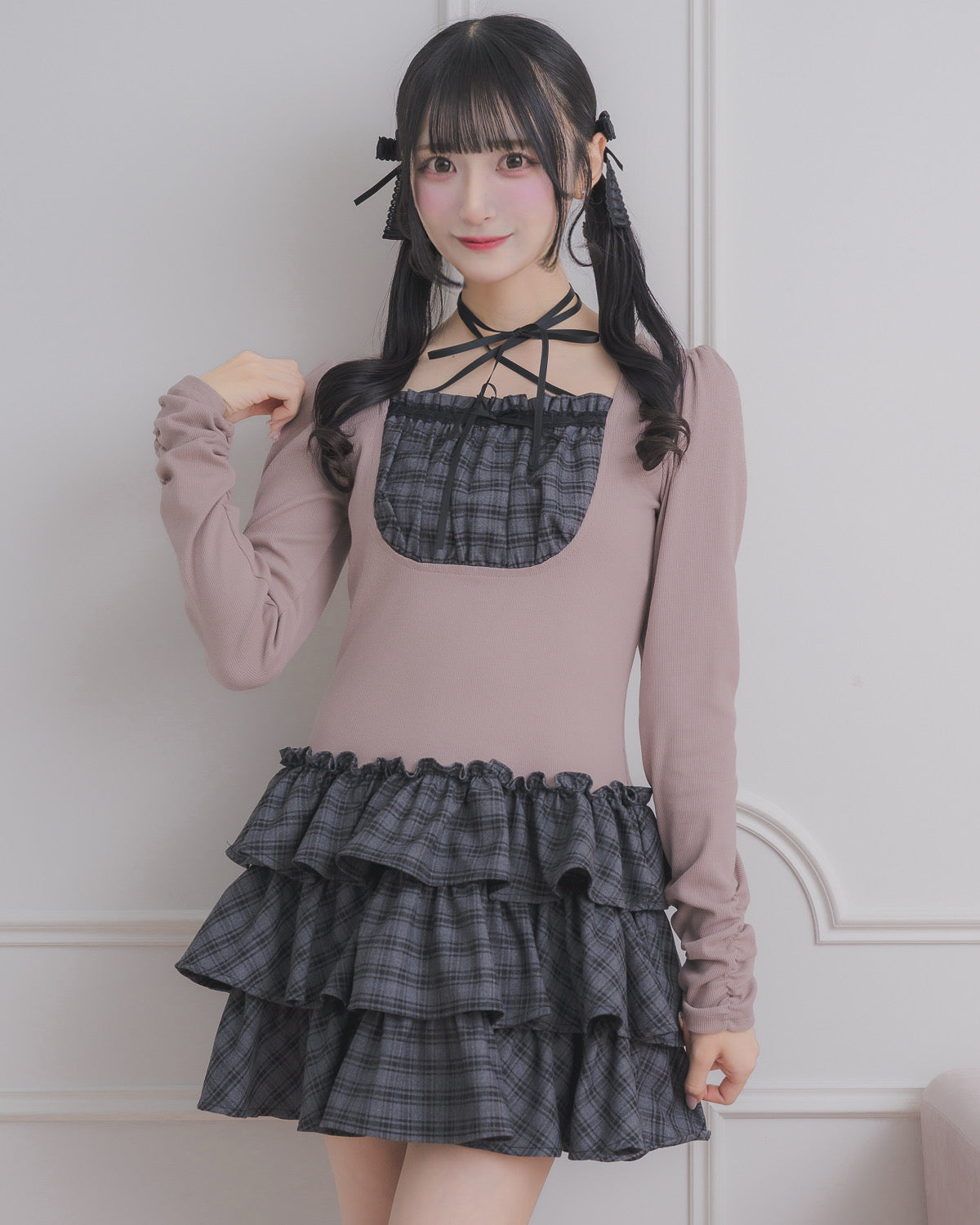 ラウンドフリルティアードリブワンピース – pium