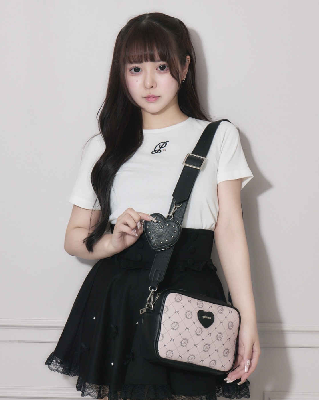 ハートポーチ付きモノグラムスクエアポシェット – pium