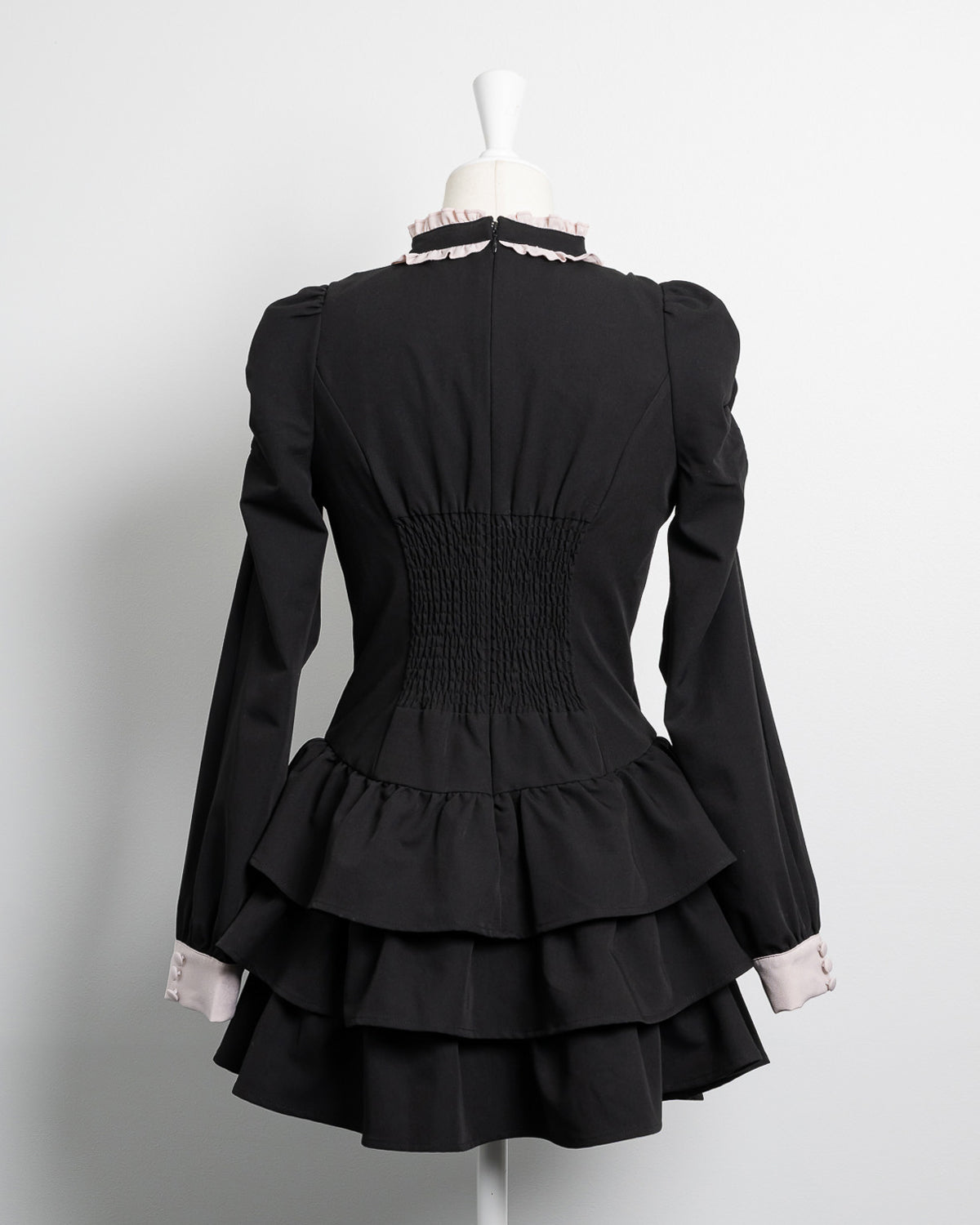 フロントリボンチョーカーティアードミニワンピ – pium